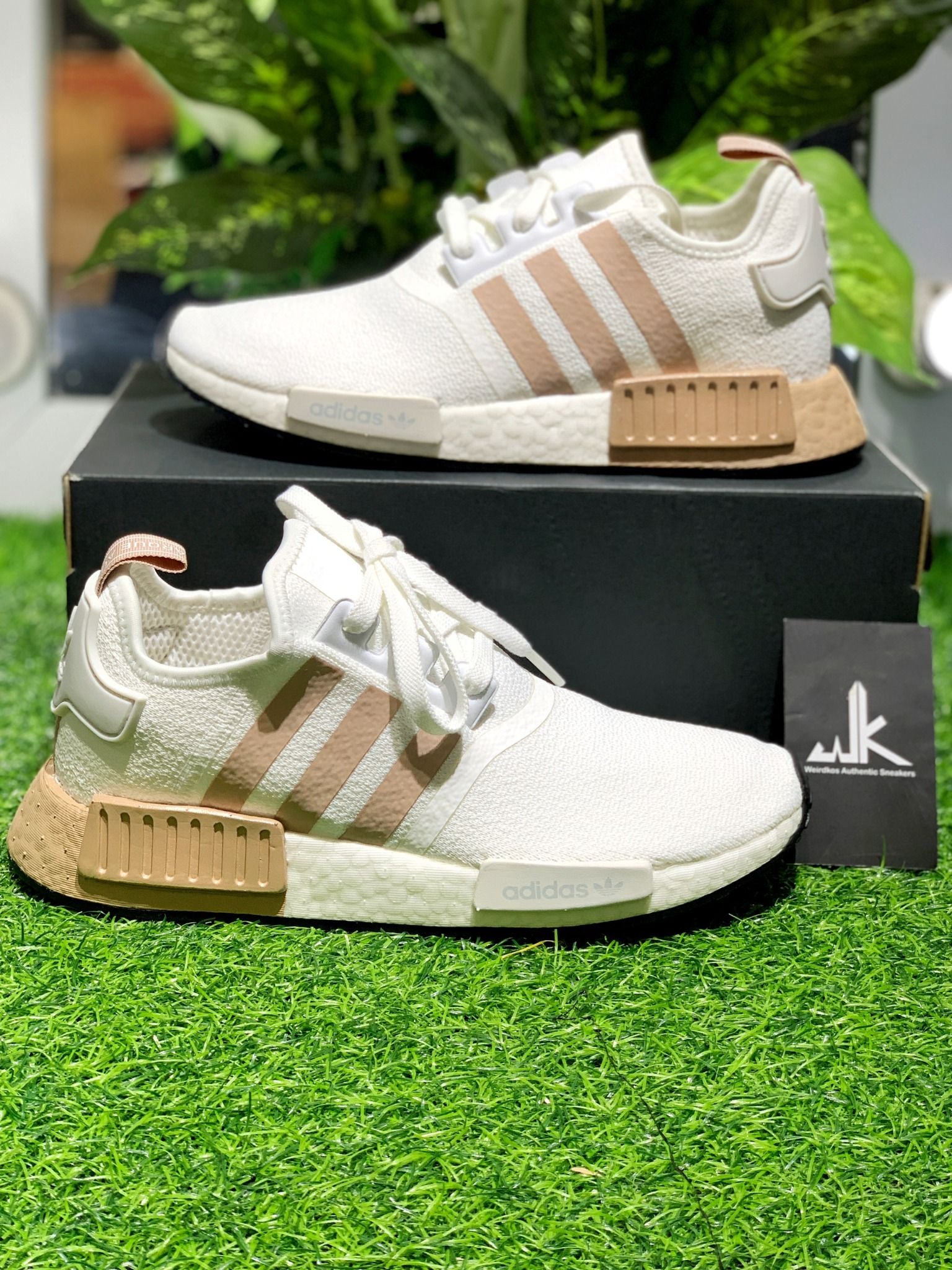  FV2475 NMD R1 White Ash Pearl 