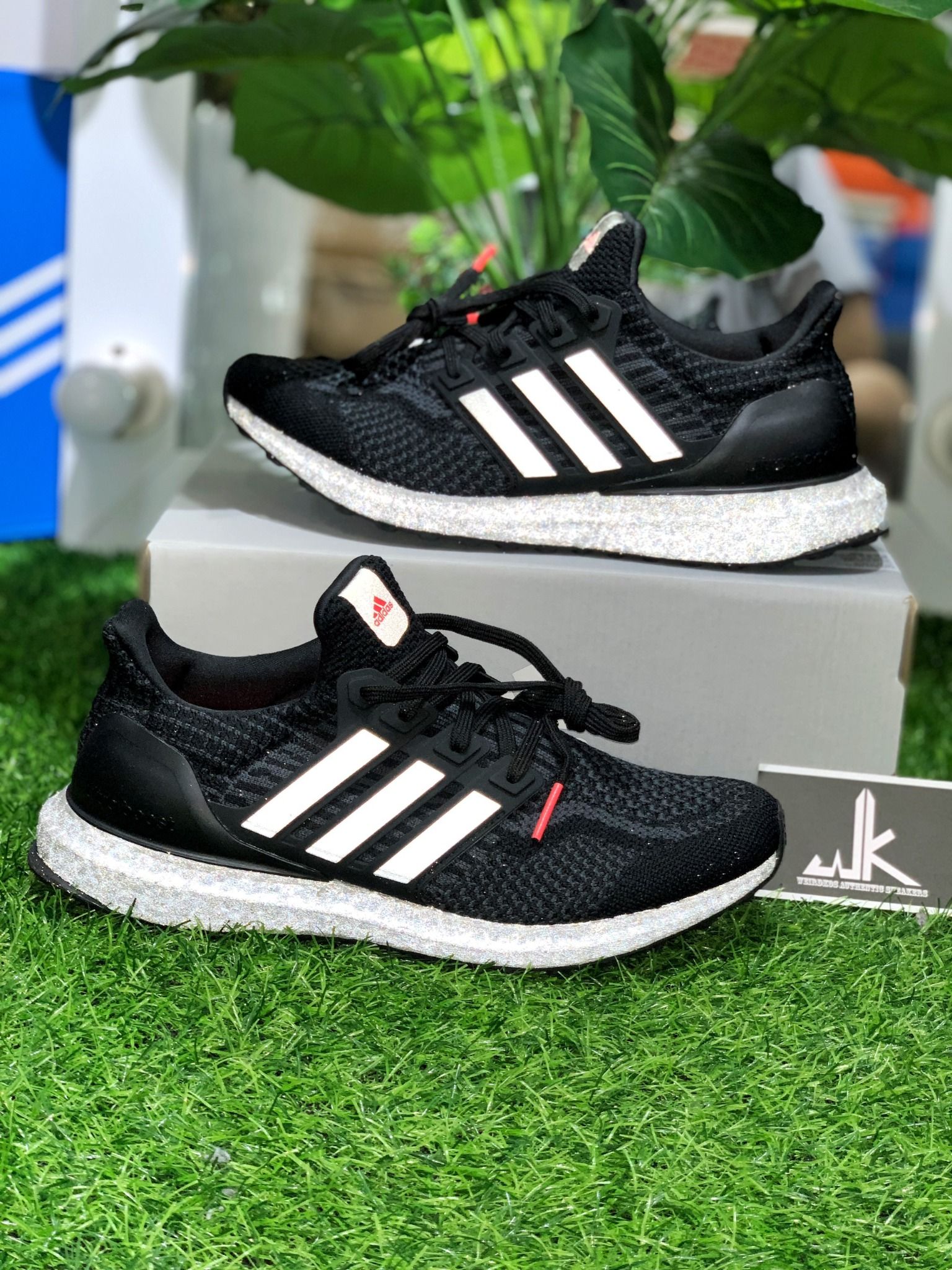 GZ0445 Ultraboost 5.0 DNA Core Black Silver Metallic