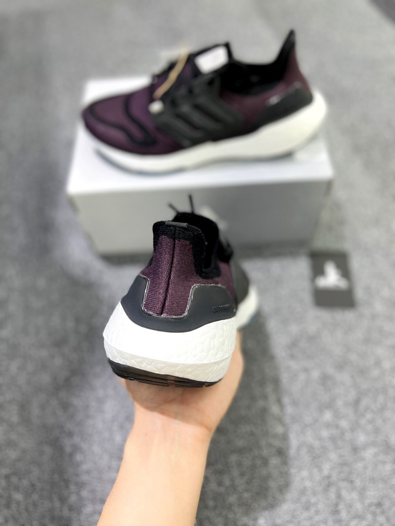  GY7289 Ultraboost 22 Shadow Maroon 