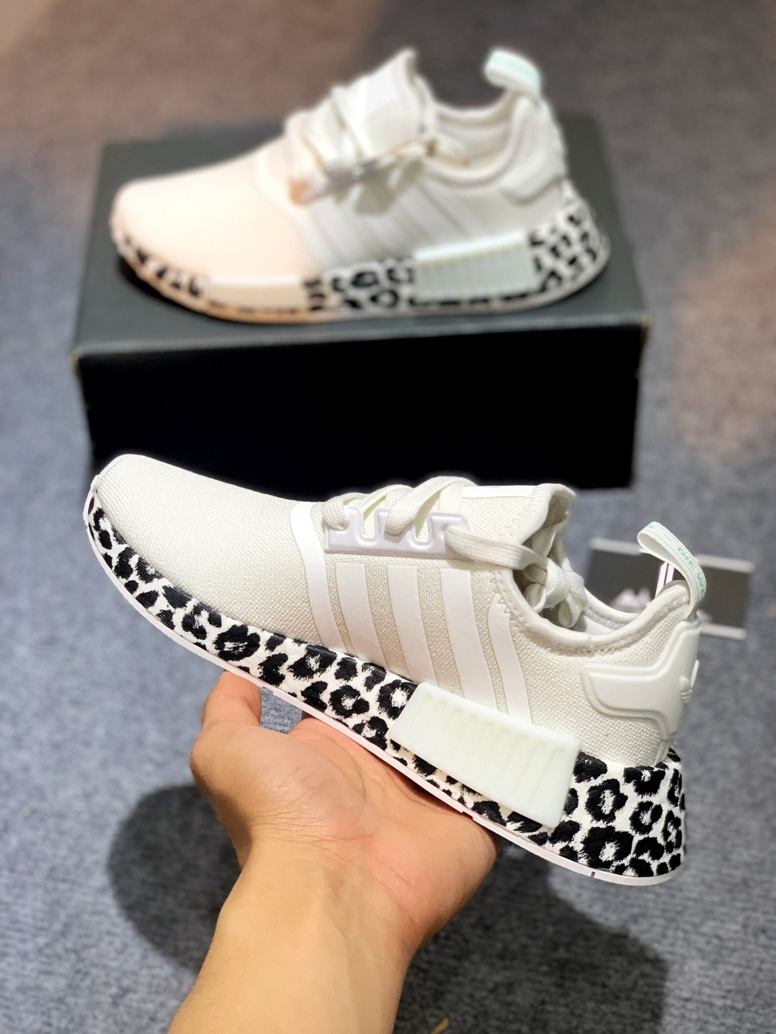 GZ1623 NMD R1 Leopard White