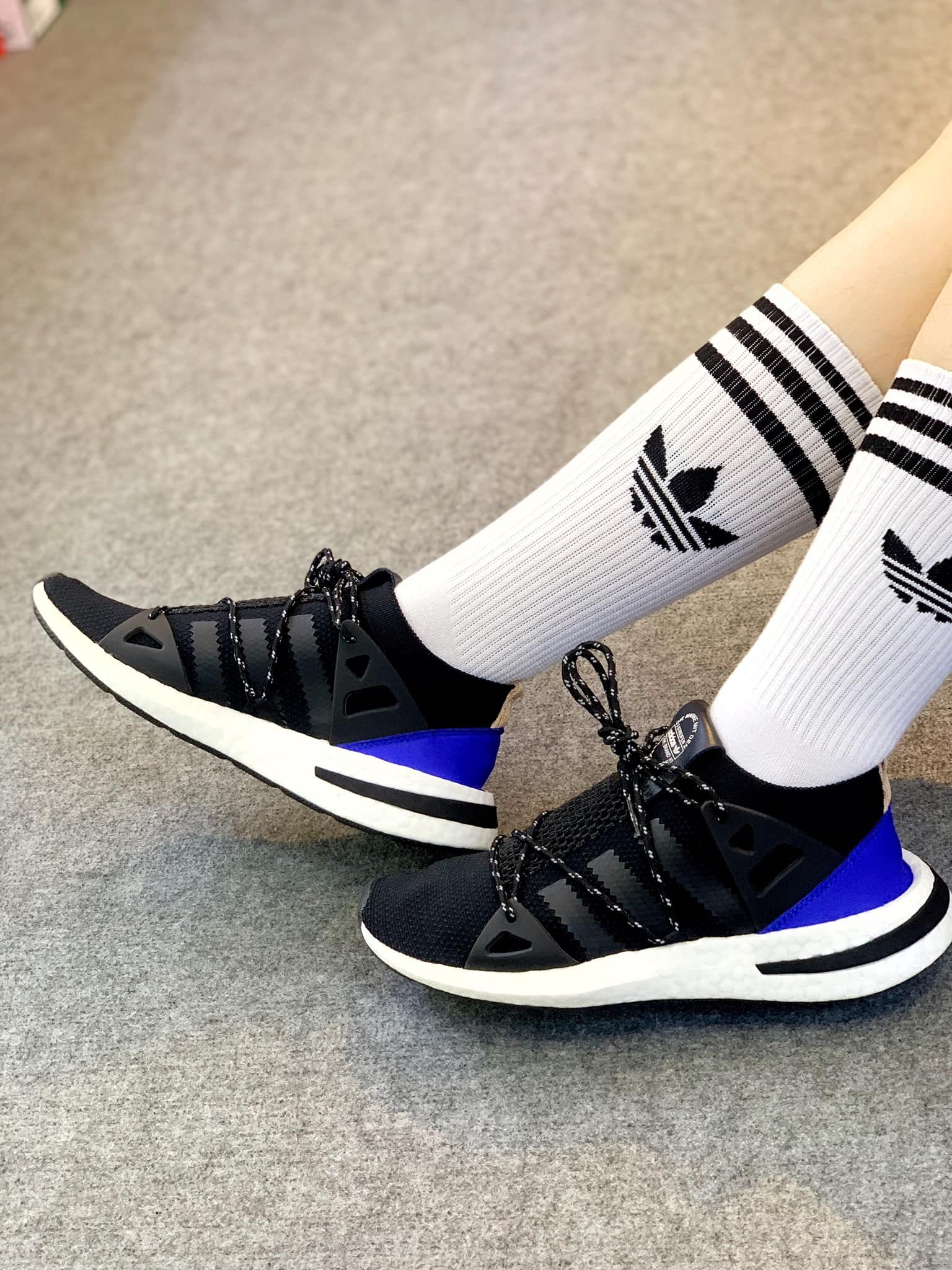  Adidas Anklyn Boost 