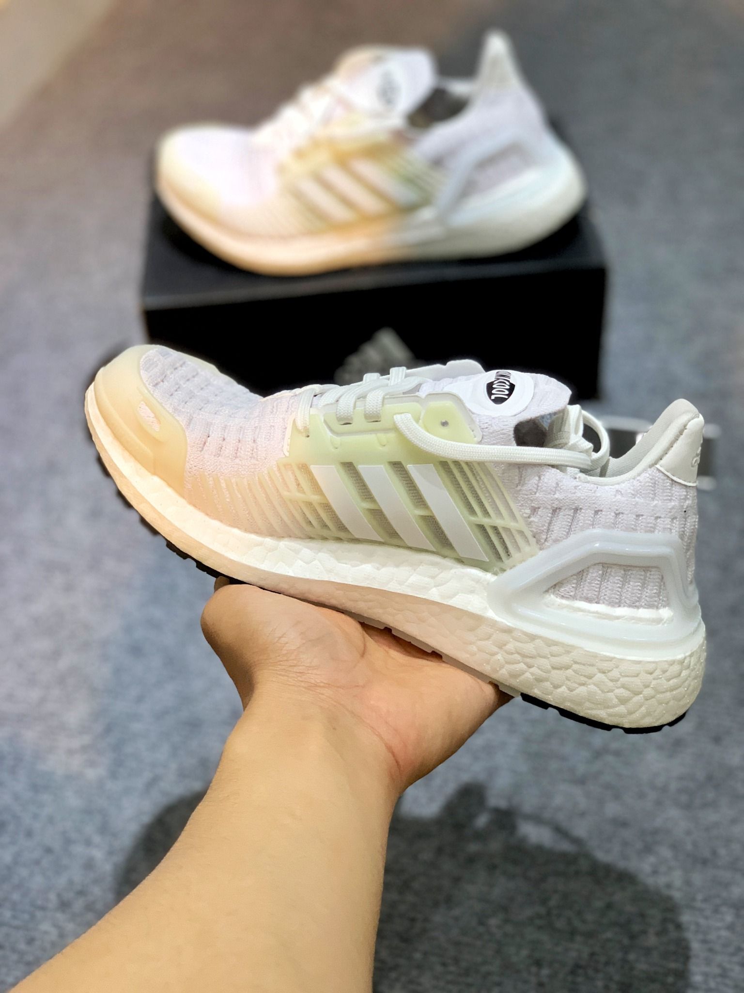 FZ2545 Ultraboost DNA CC_1 Cloud White