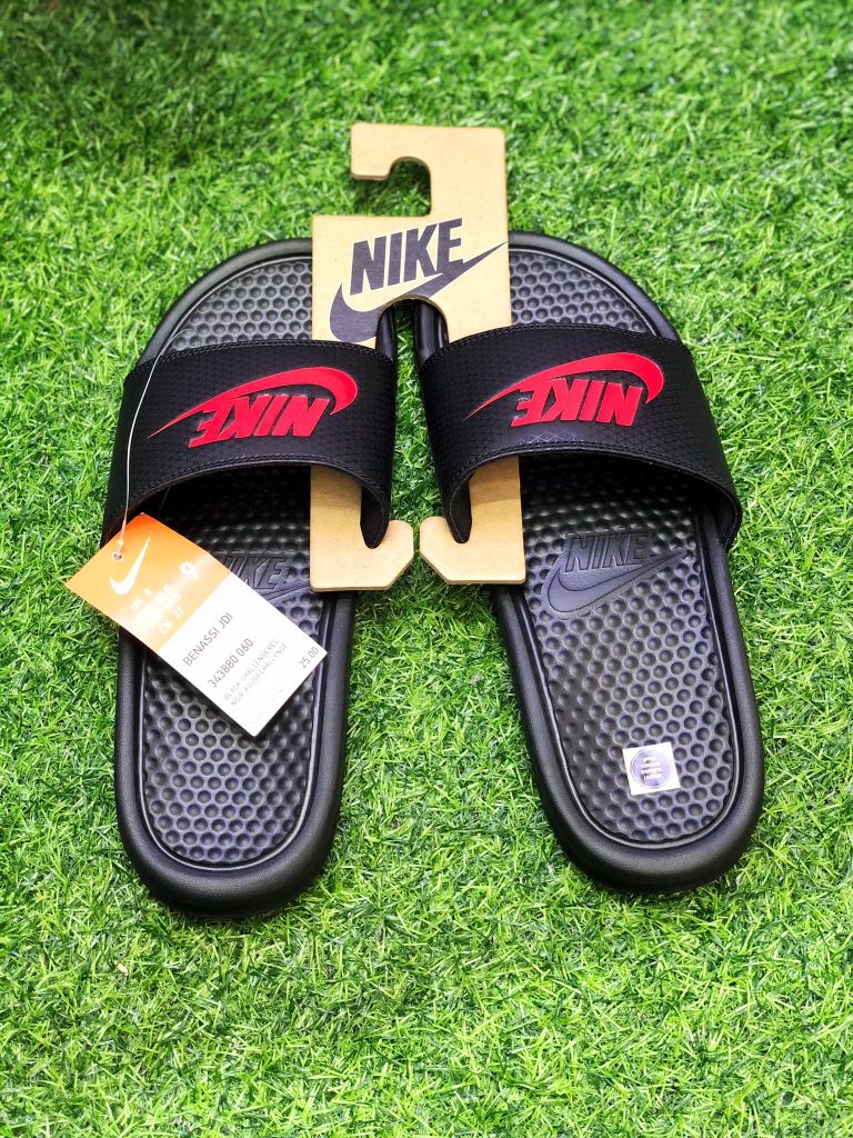  343880-060 Nike Benassi JDI Black/Red 