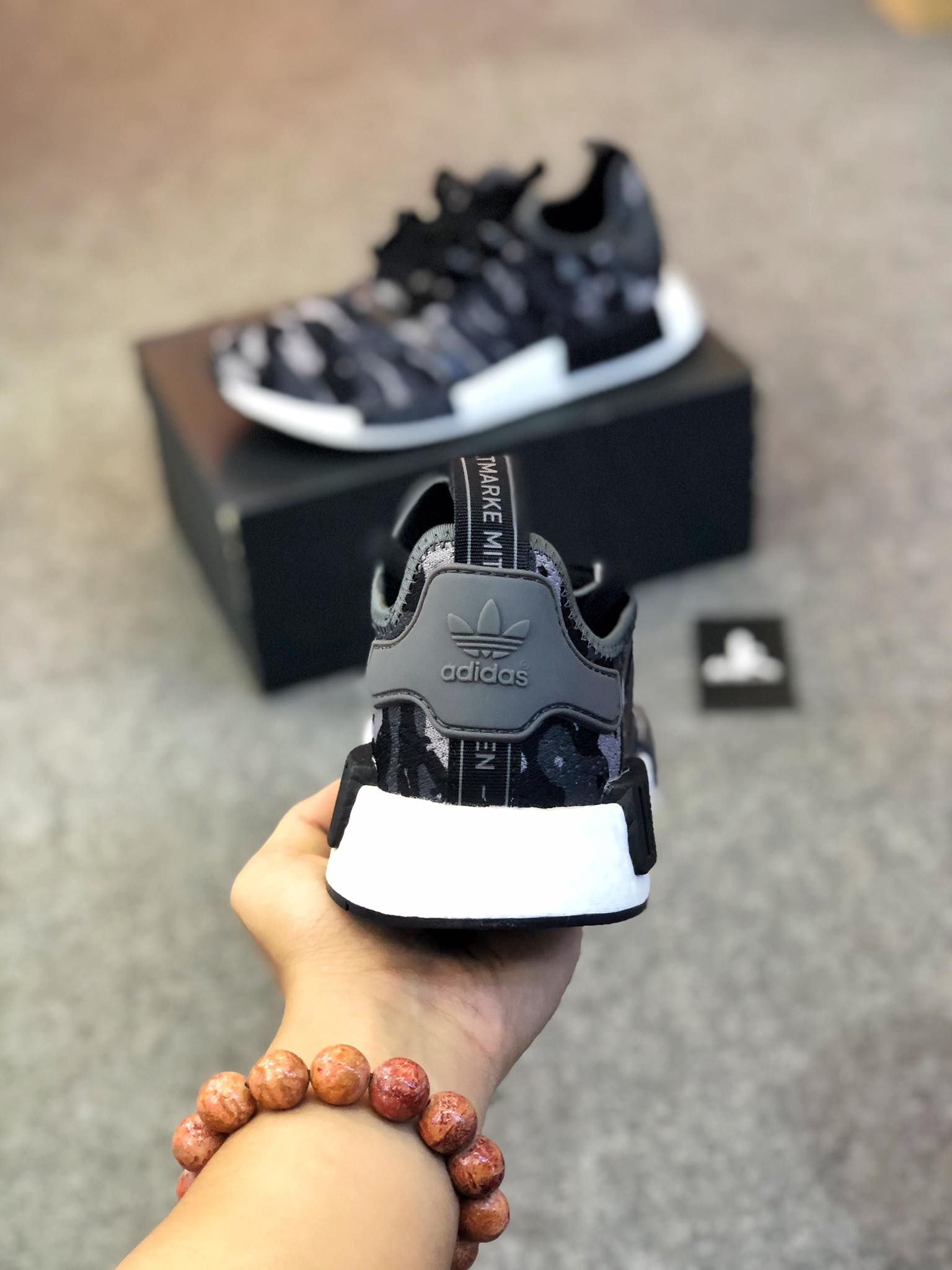FZ0077 NMD R1 Camo Grey Black