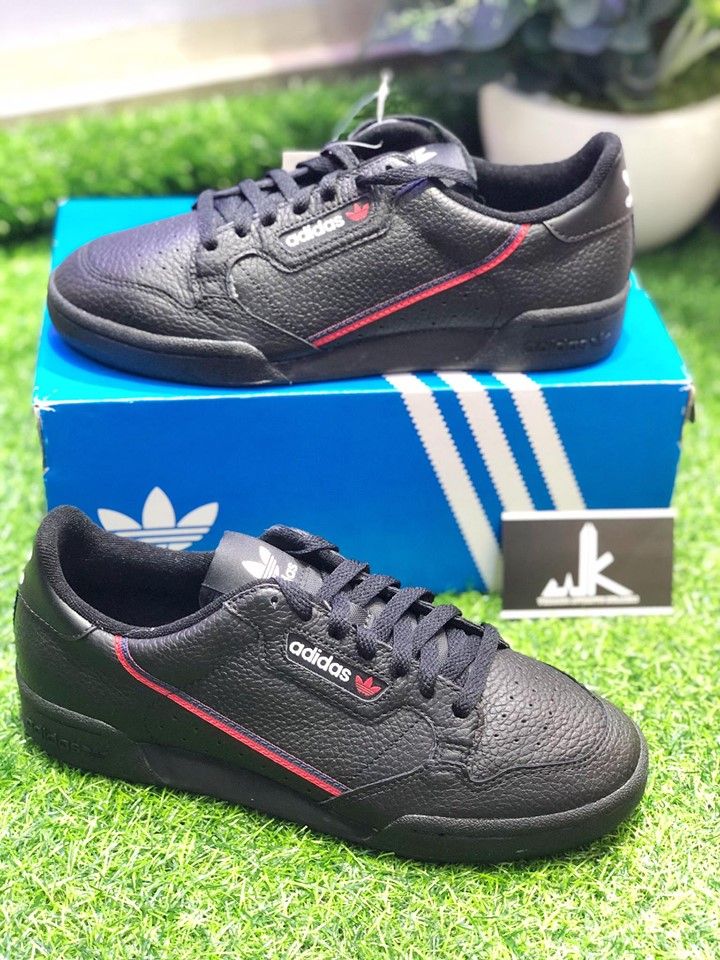 G27707 Continental Full Black