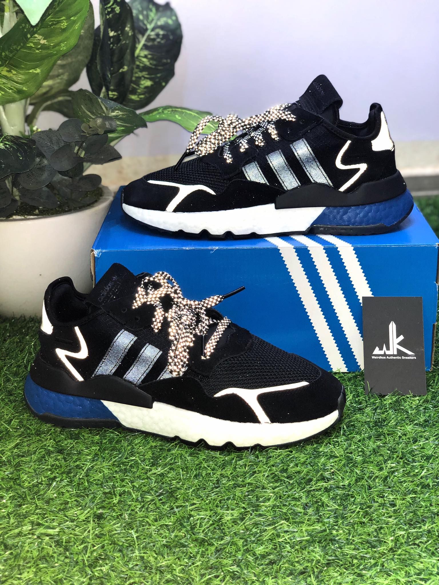 FW5331 Nite Jogger Core Black Lush Blue