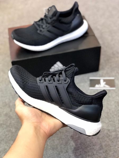  BB6166 - Ultraboost 4.0 Core Black 