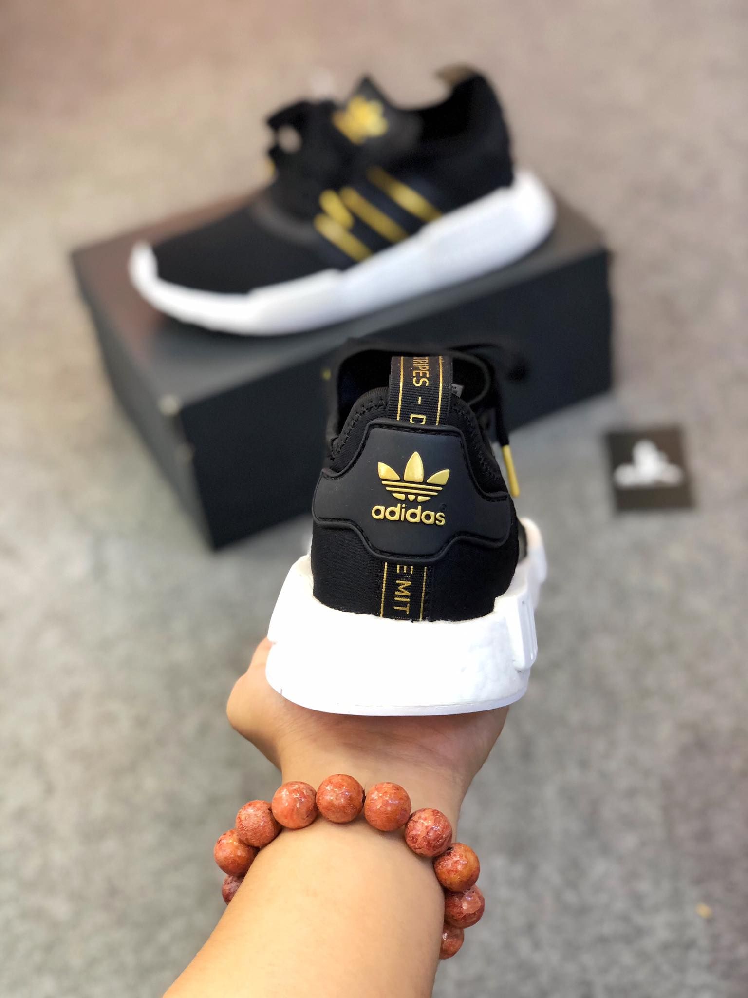  FW6433 NMD R1 Black Gold Metallic 