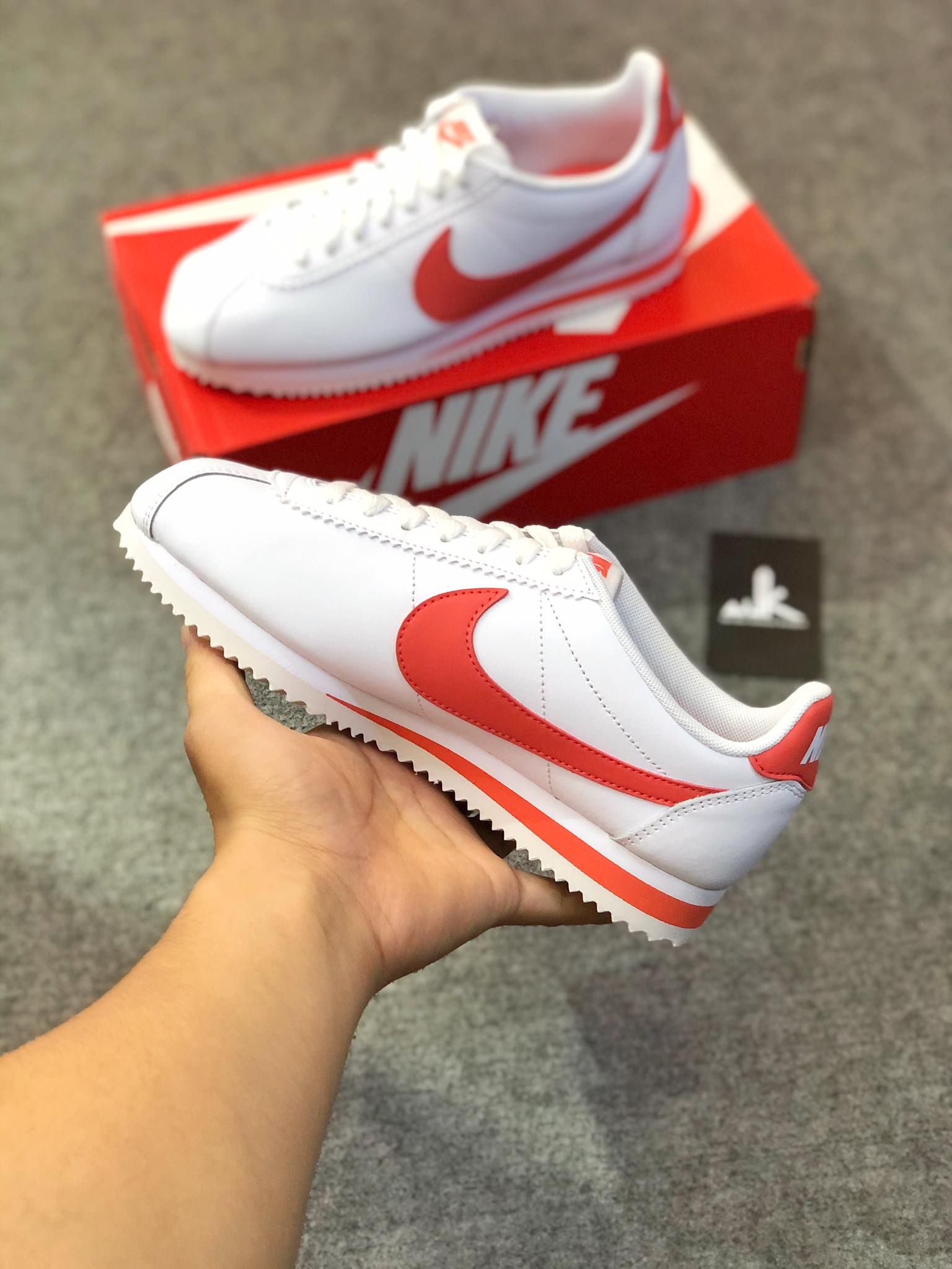  807471-115 Nike Cortez Hồng 