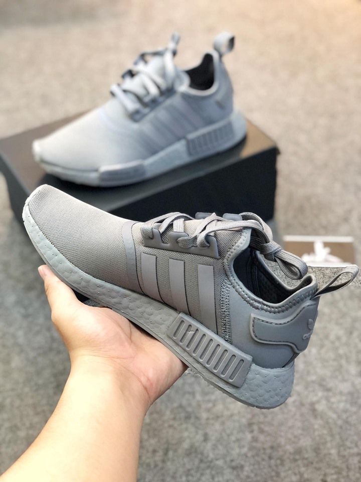 FV9016 - NMD R1 Grey Three