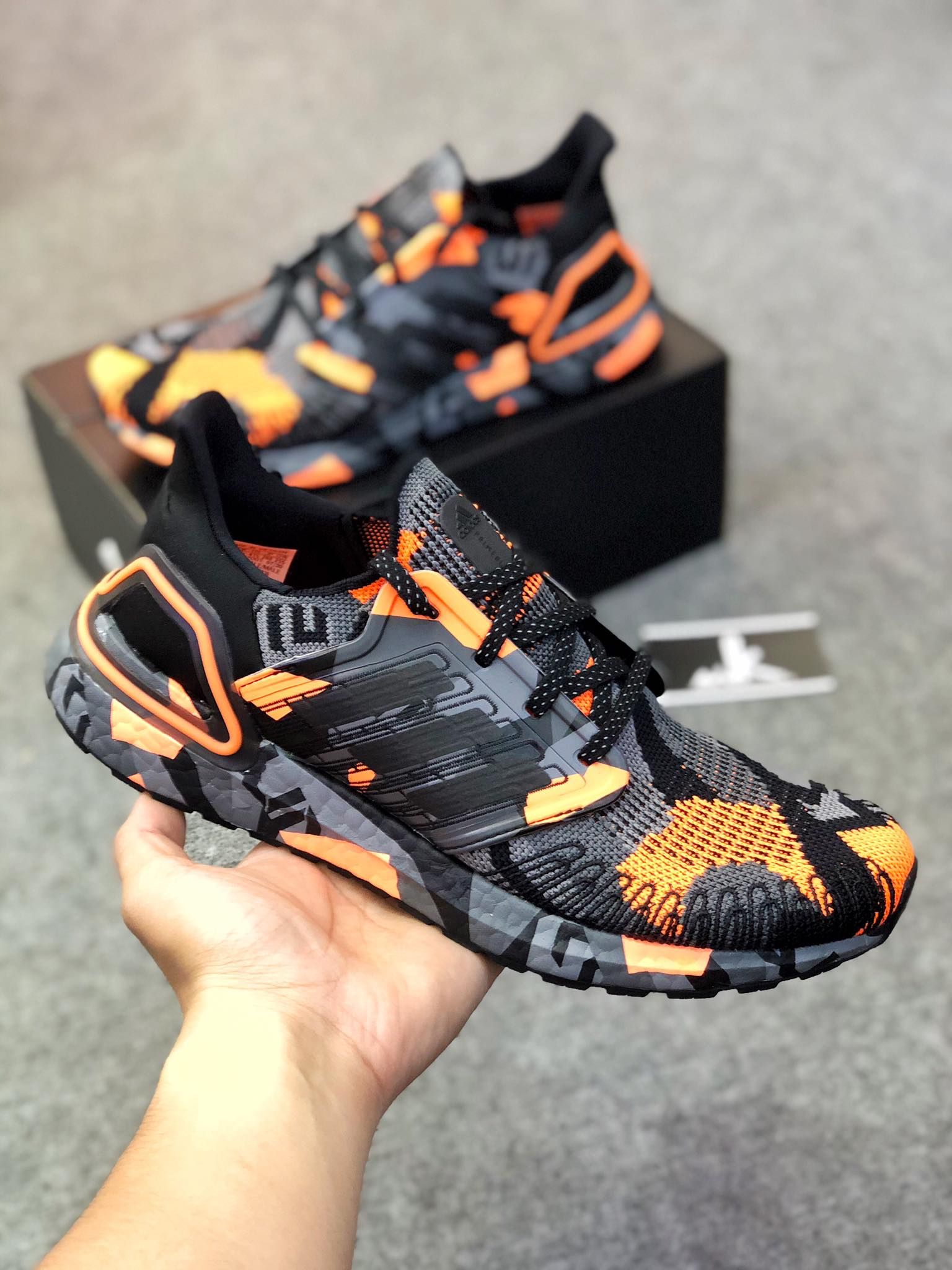 FV8330 - Ultraboost 20 Geometric Pack - Black Signal Orange