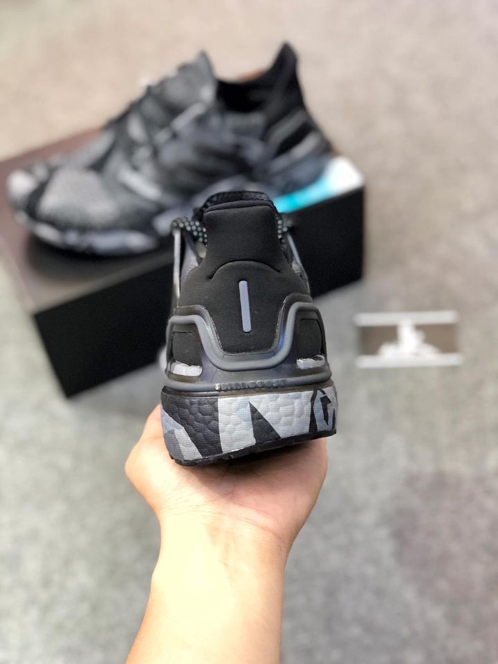 FV8329 - UltraBoost 20 Geometric Pack Black Grey