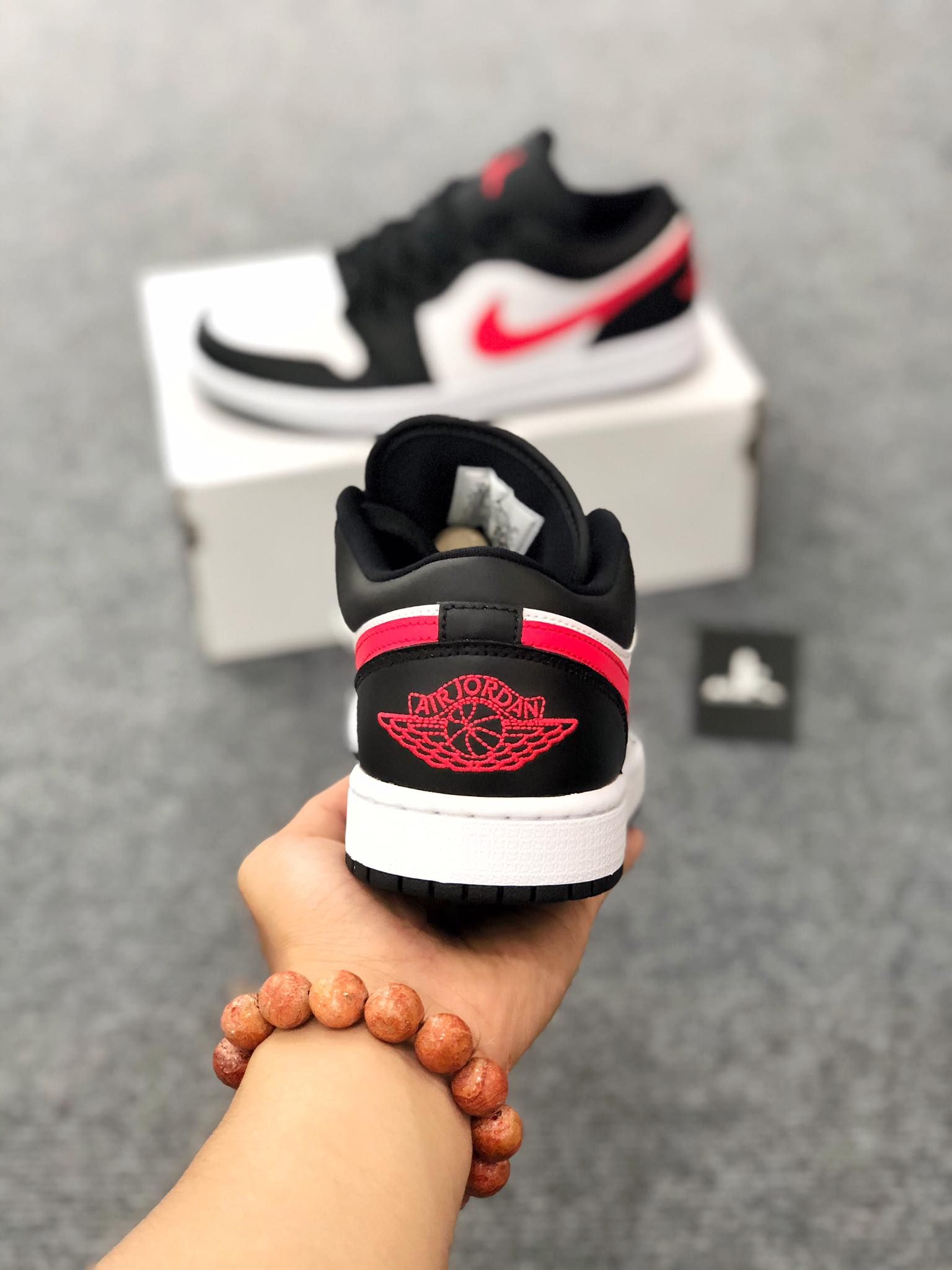 DC0774-004 Jordan 1 Low Siren Red