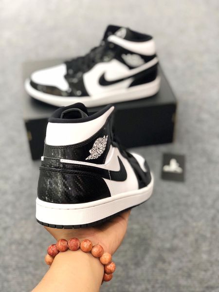  DD1649-001 Jordan 1 Mid Carbon Fiber 