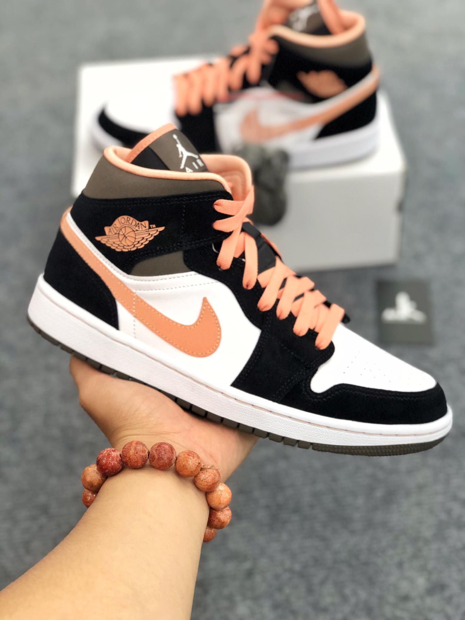  DH0210-100 Jordan 1 Mid Peach Mocha 