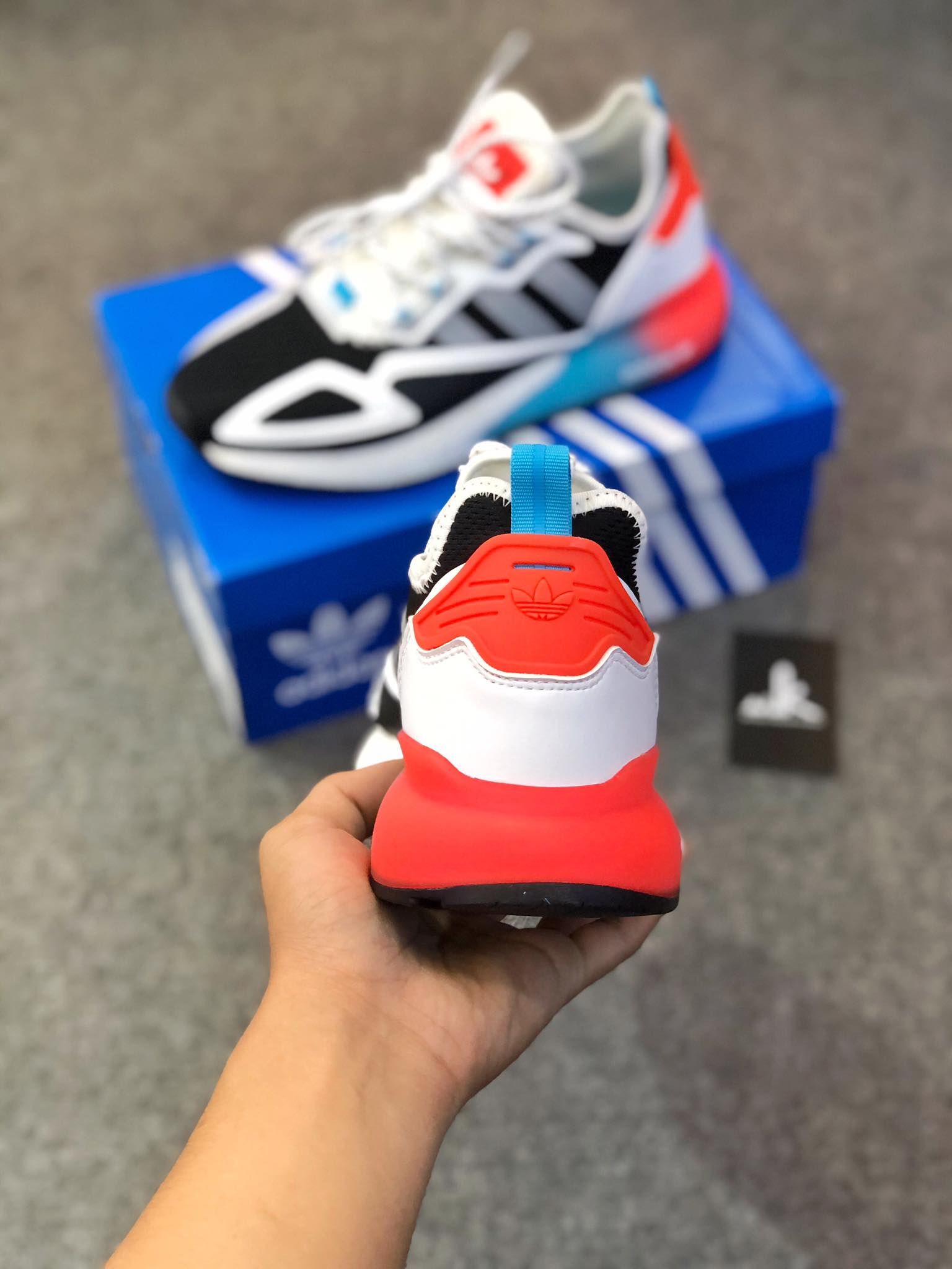 FY2012 - ZX 2K Boost White Multi