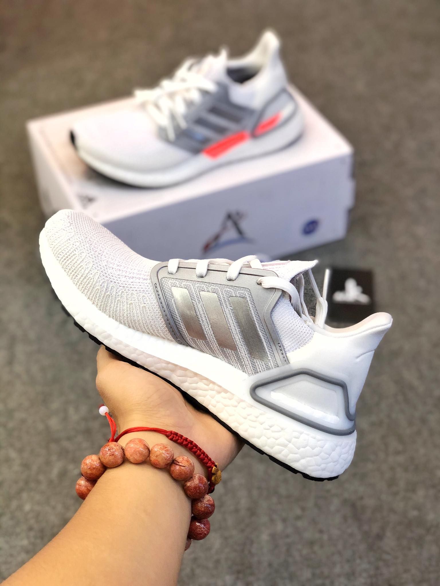 FX7992 UltraBoost 20 x NASA White Silver