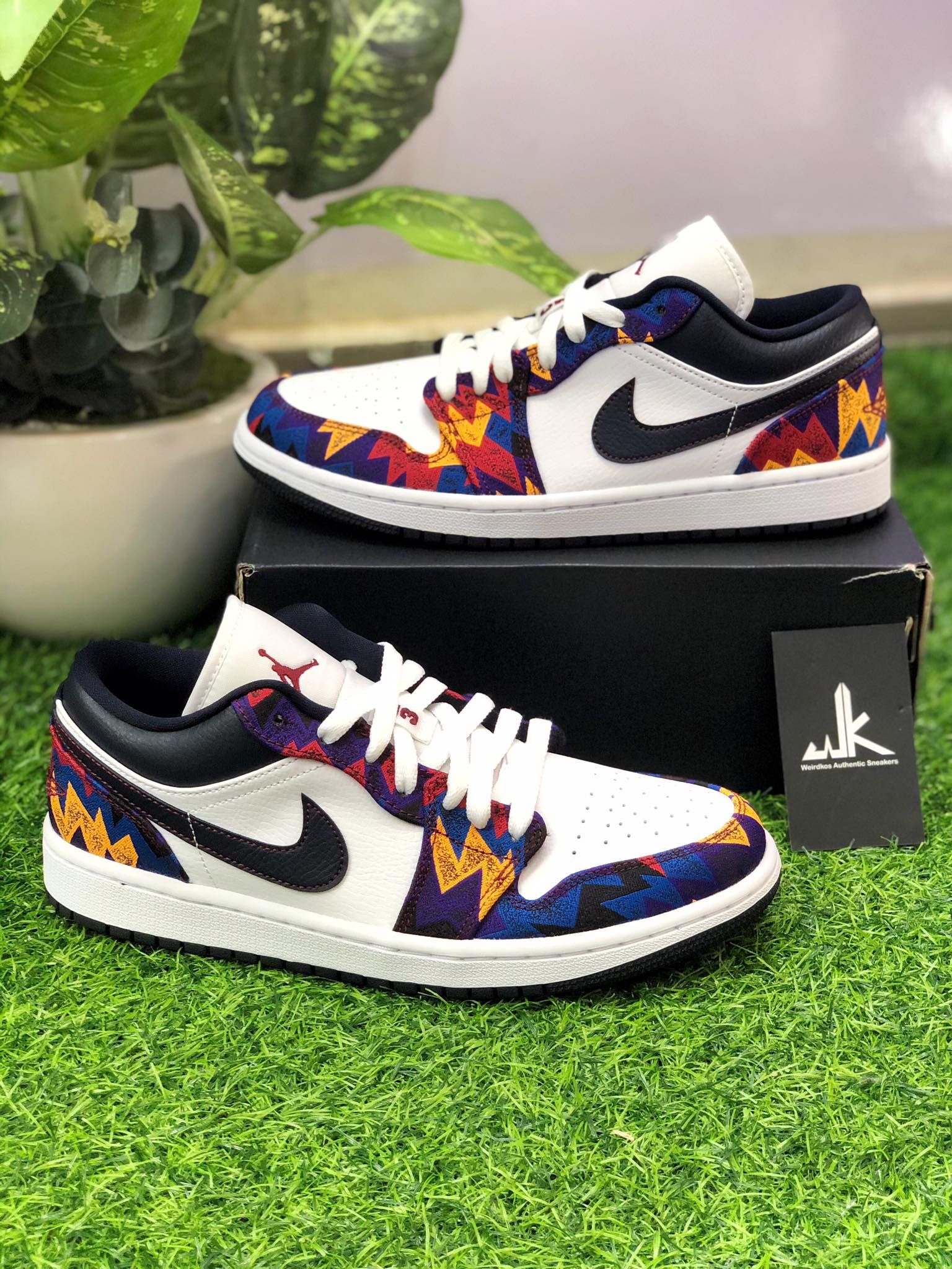 CZ8659-100 Jordan 1 Low Nothing But Net