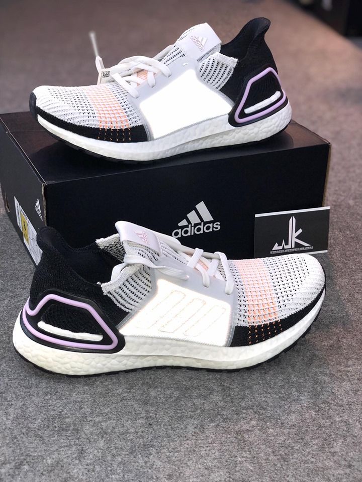 G27481 - Ultraboost 19 Crystal White