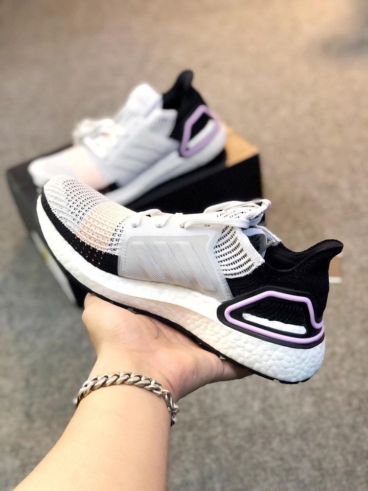 G27481 - Ultraboost 19 Crystal White