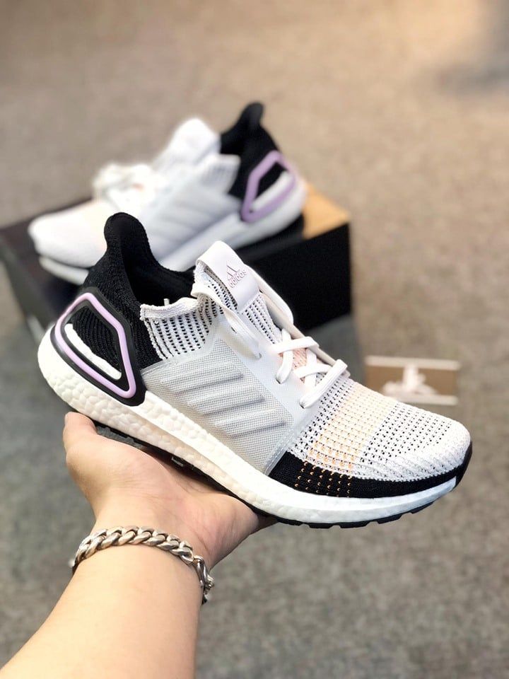  G27481 - Ultraboost 19 Crystal White 