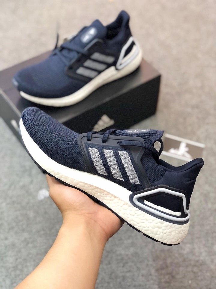 FW5669 - Ultraboost 20 Parley Legend Ink