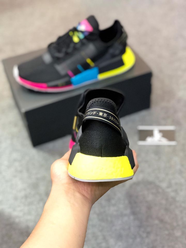  FY1251 - NMD_R1 V2 Tokyo Nights 