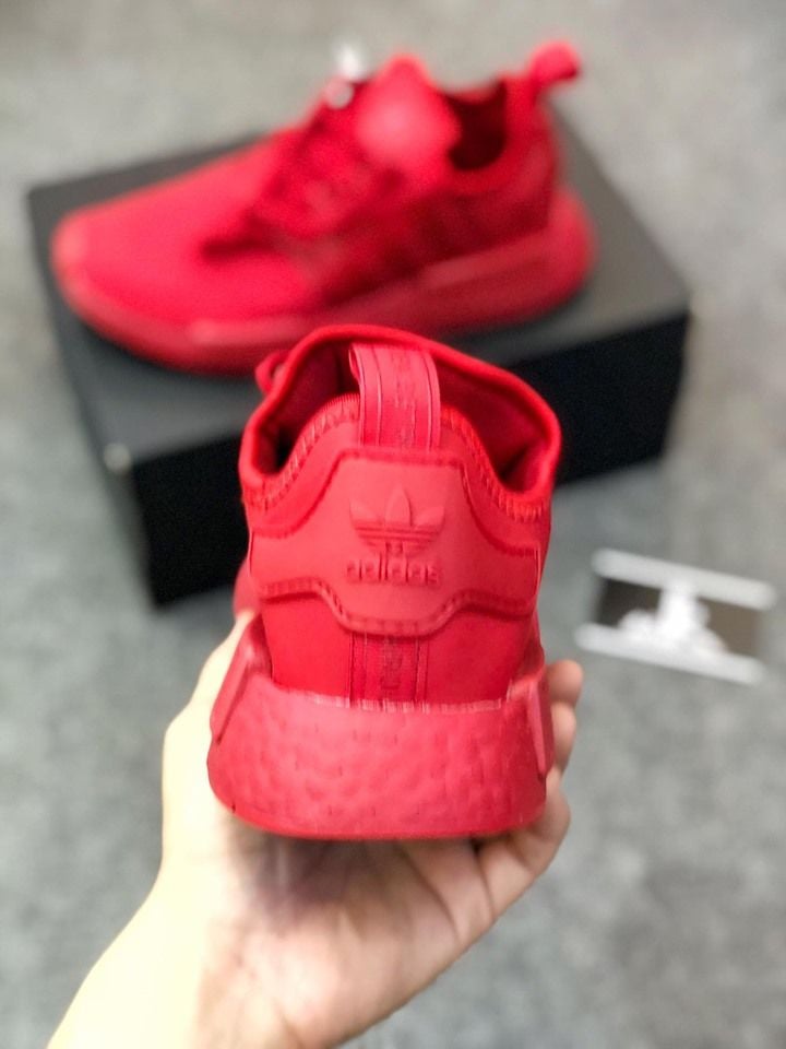 FW0706 - NMD R1 TRIPLE RED