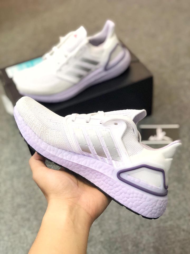 FX8277 - Ultraboost 20 Silver Metalic