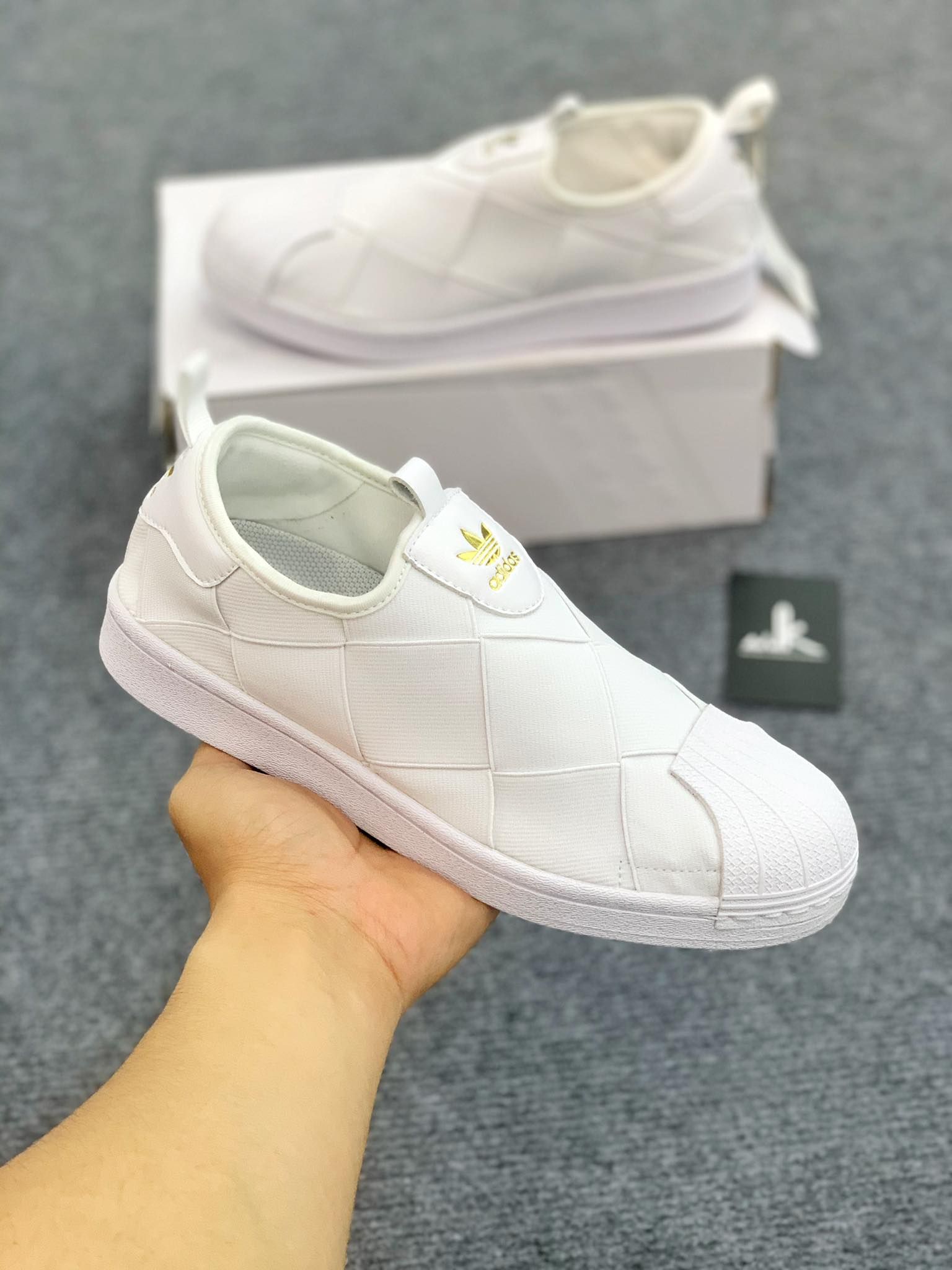  FV3186 - SuperStar Slip-On White 