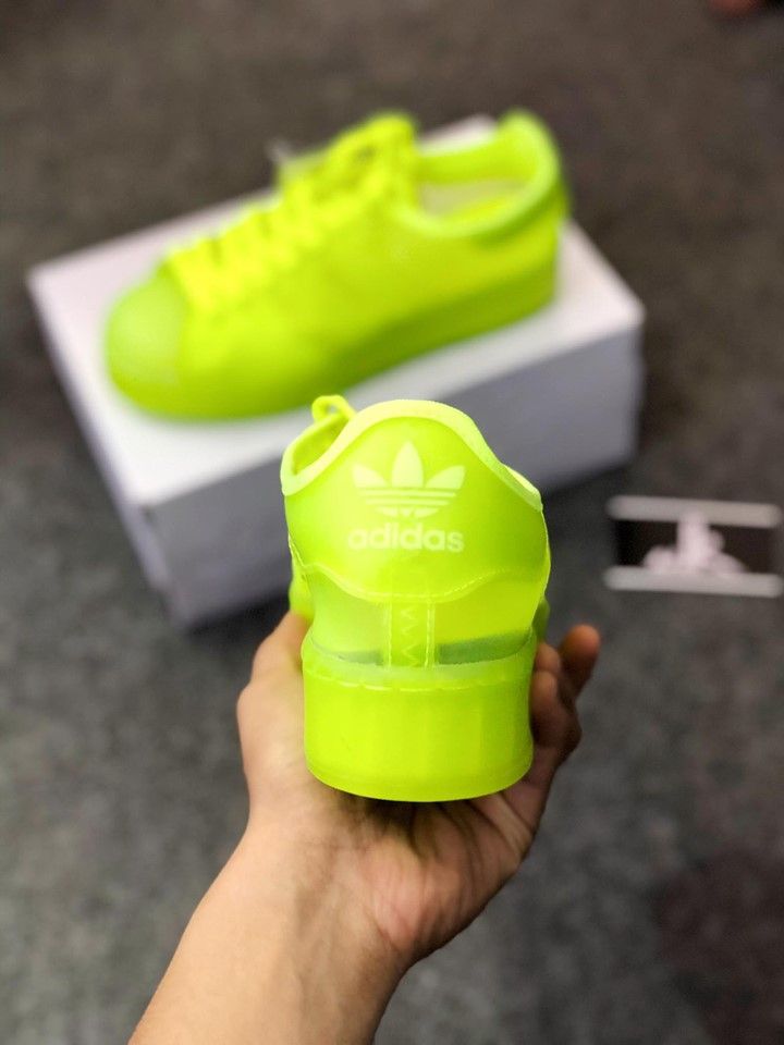 FX2987 - SuperStar Jelly Yellow