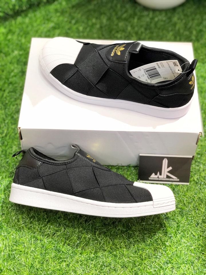FV3187 - SuperStar Slip-On Black