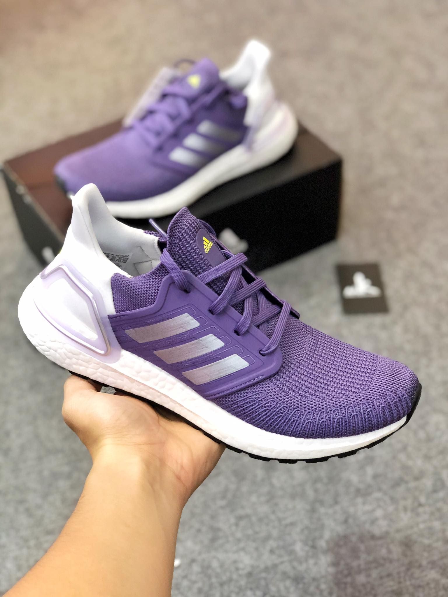  EG0718 Ultraboost 20 Tech Purple 