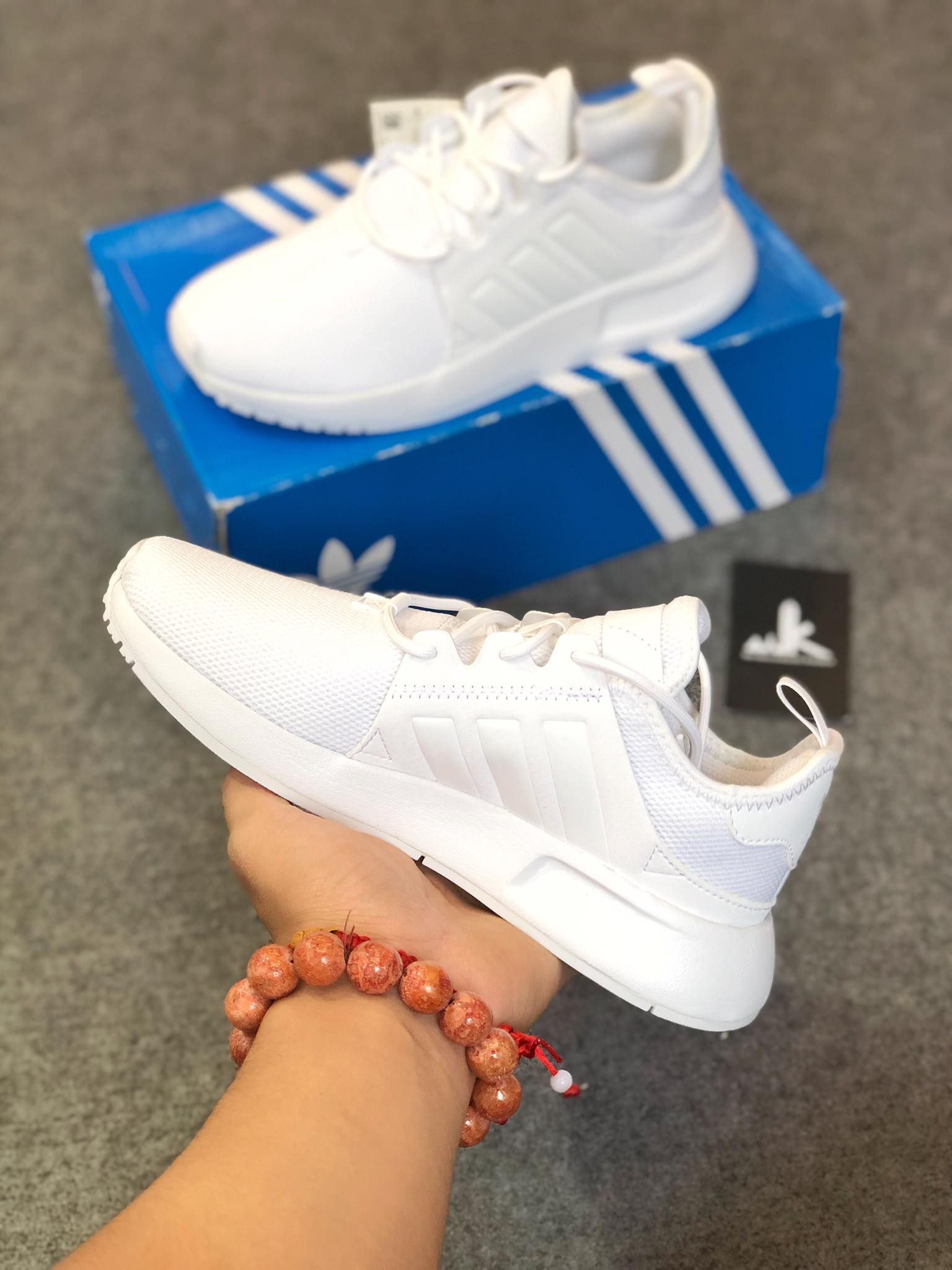 CQ2964 XPLR All White