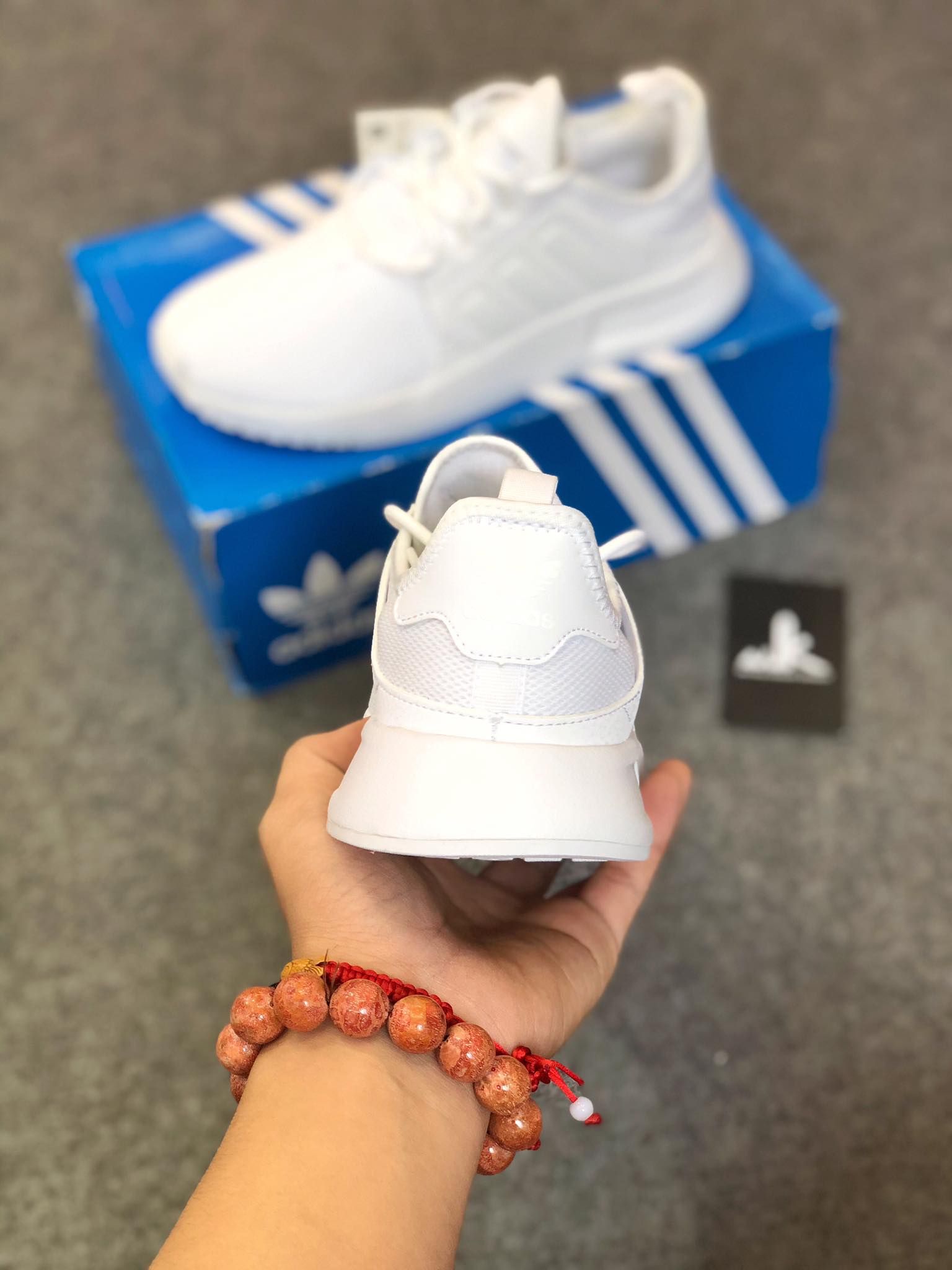 CQ2964 XPLR All White