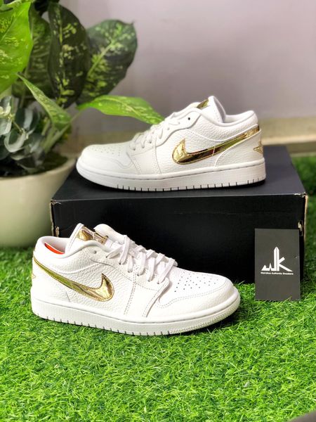  CZ4776-100 Jordan 1 Low White Metallic Gold 