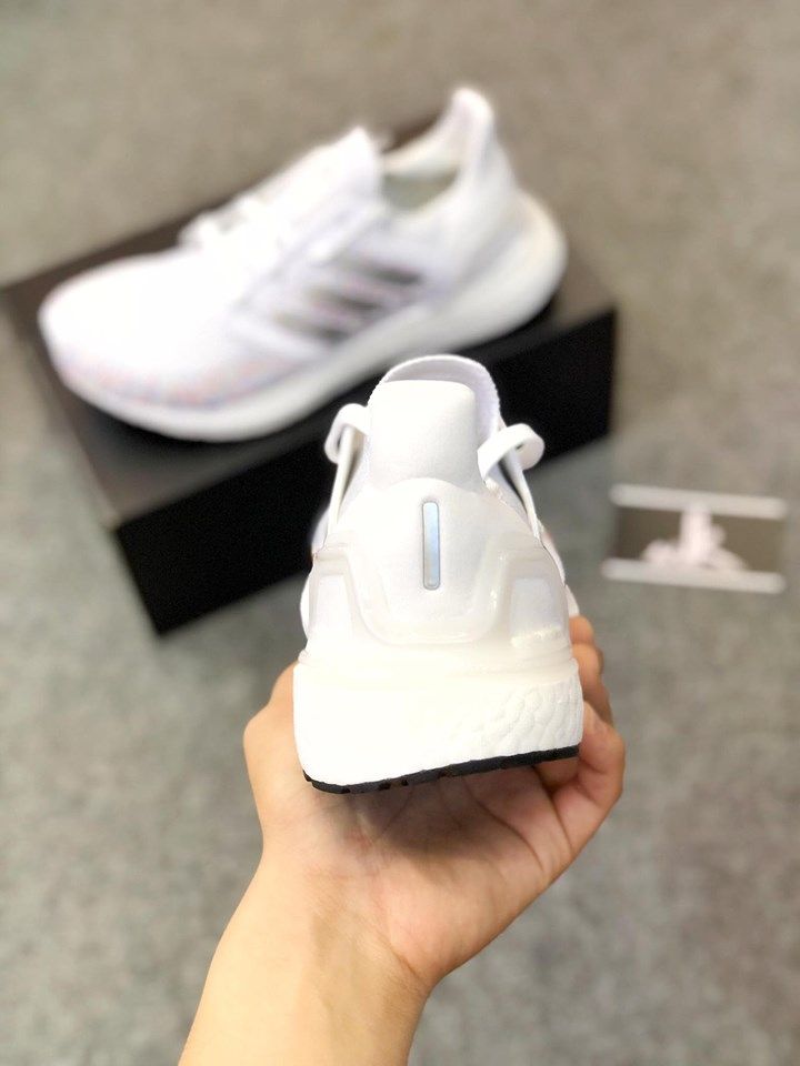  EG0728 - Ultraboost 20 White Multi 