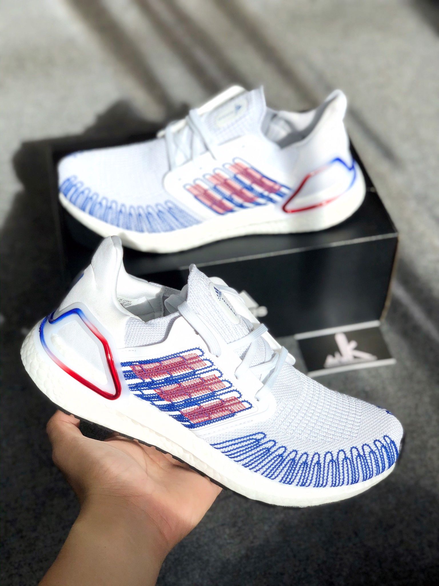  EG0712 - Ultraboost 2020 Scarlet Blue 