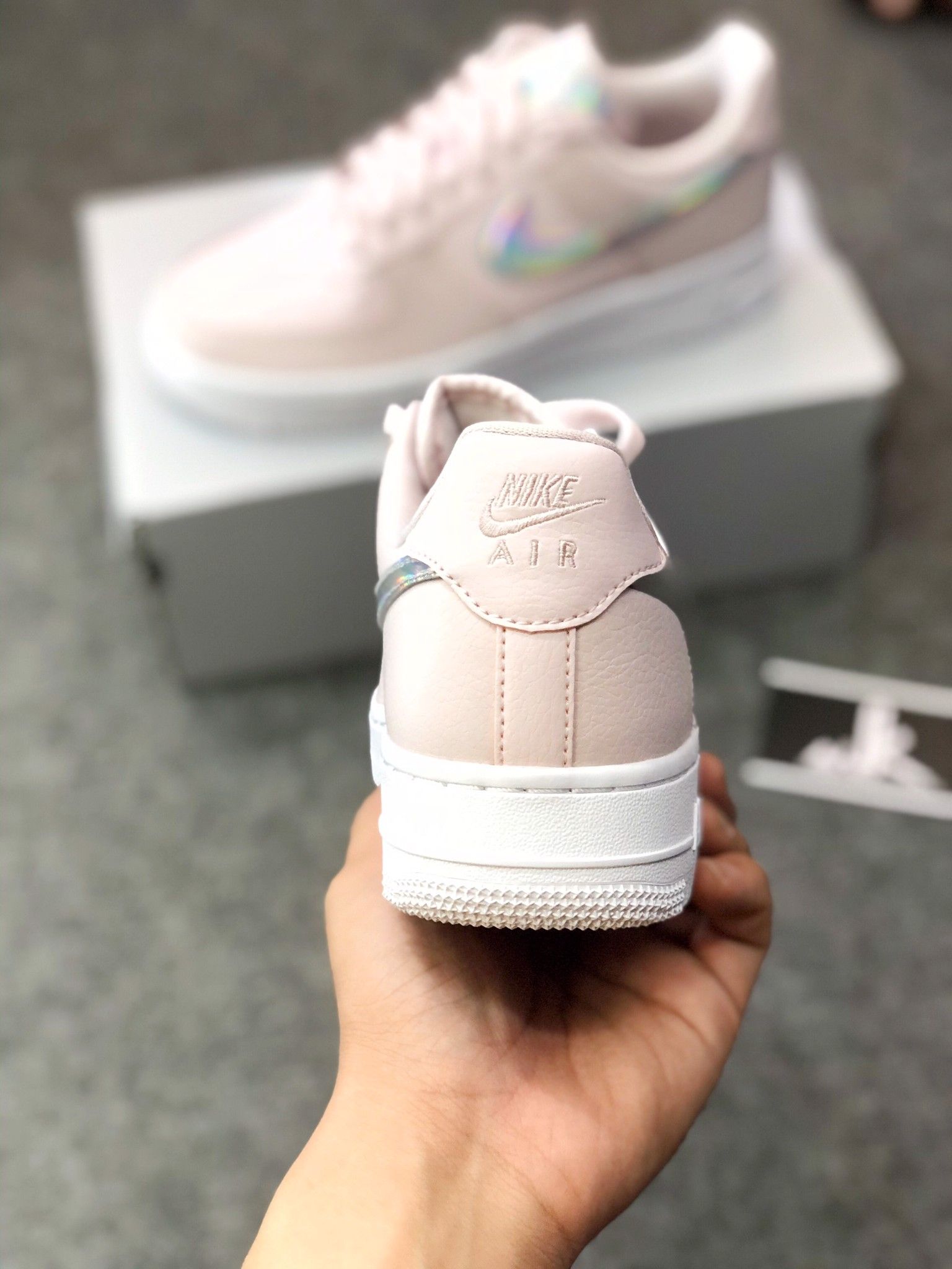 CJ1646-600 Air Force 1 Holol Pink