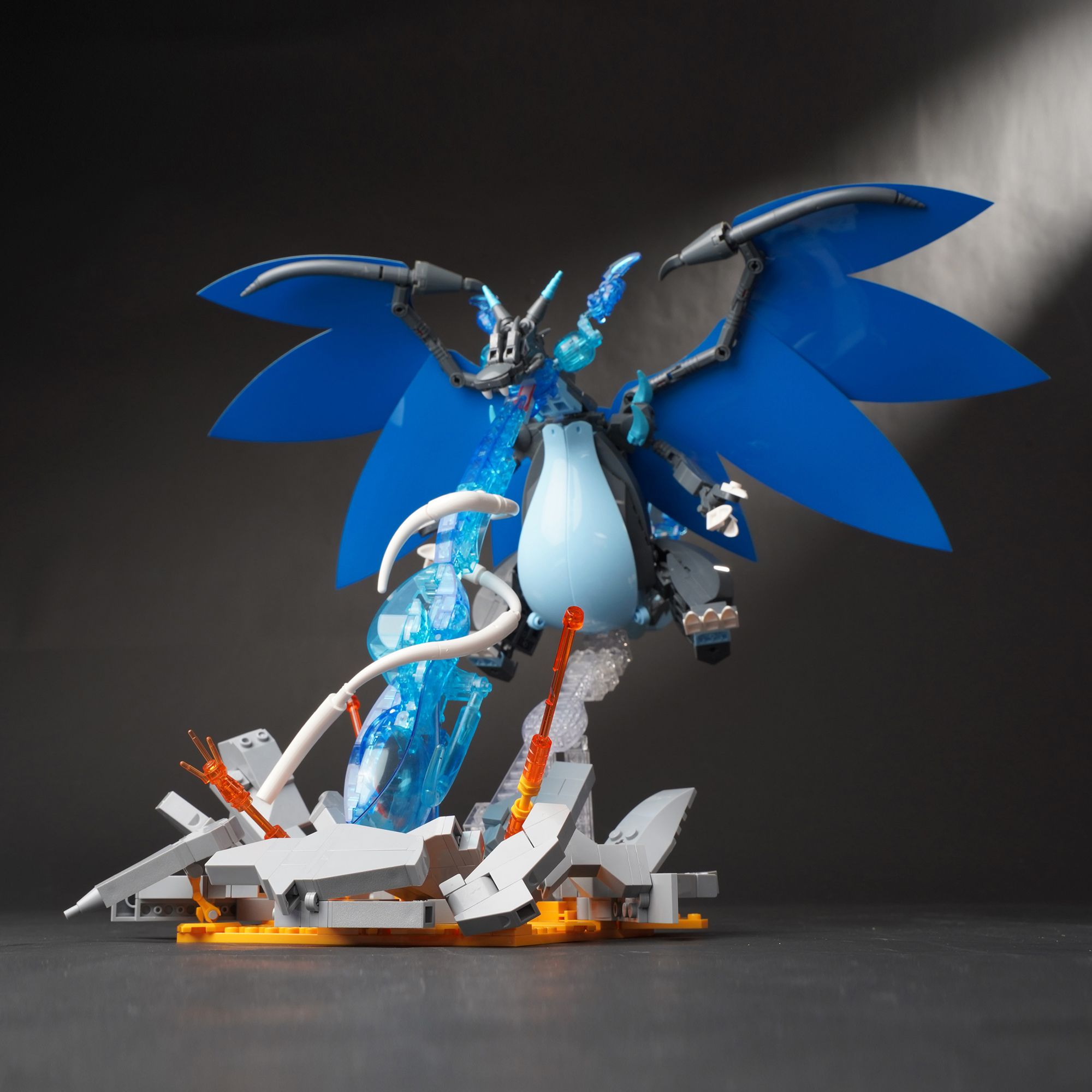 Đồ Chơi Lắp Ráp KEEPPLEY Pokemon Mega Charizard X K20216