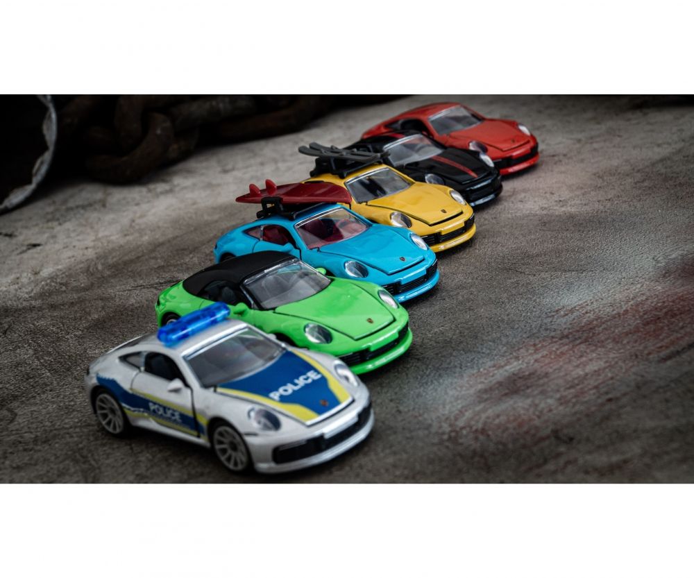 212053153 Xe Mô Hình MAJORETTE Porsche Deluxe Cars