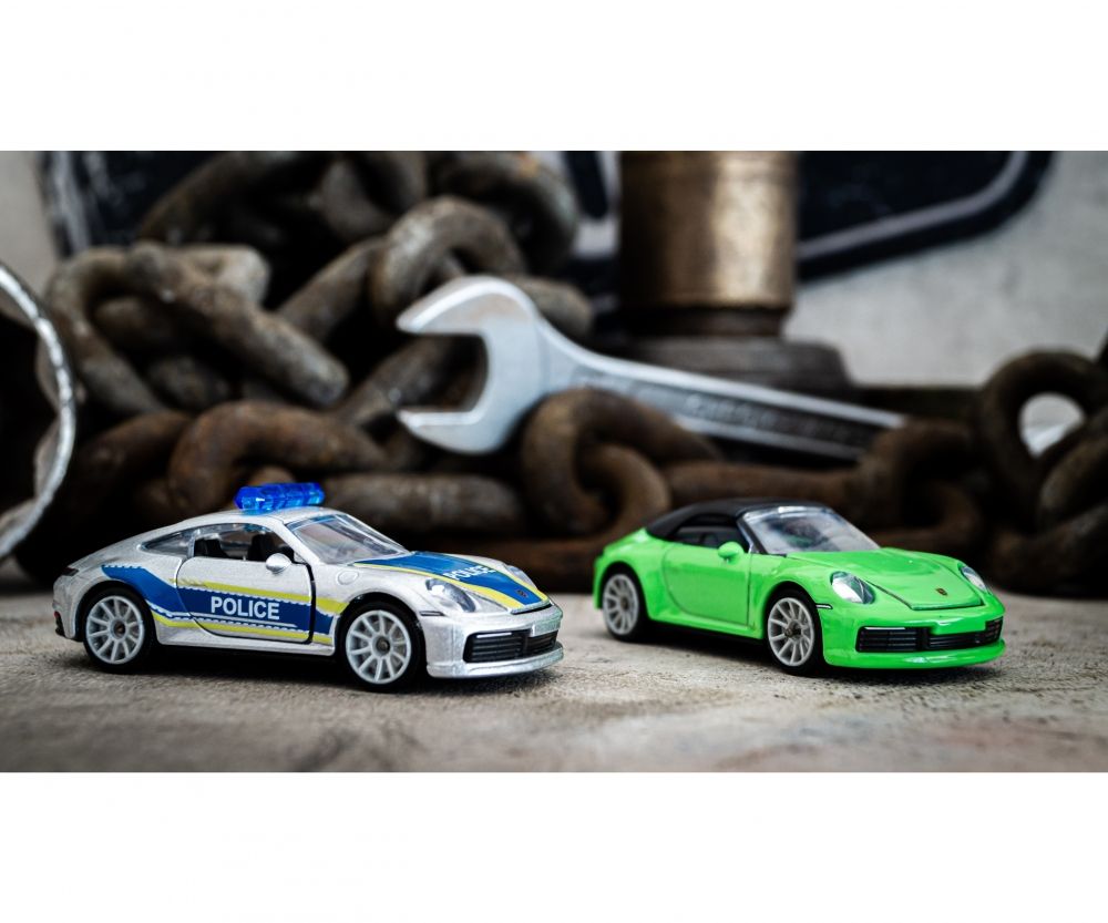 212053153 Xe Mô Hình MAJORETTE Porsche Deluxe Cars