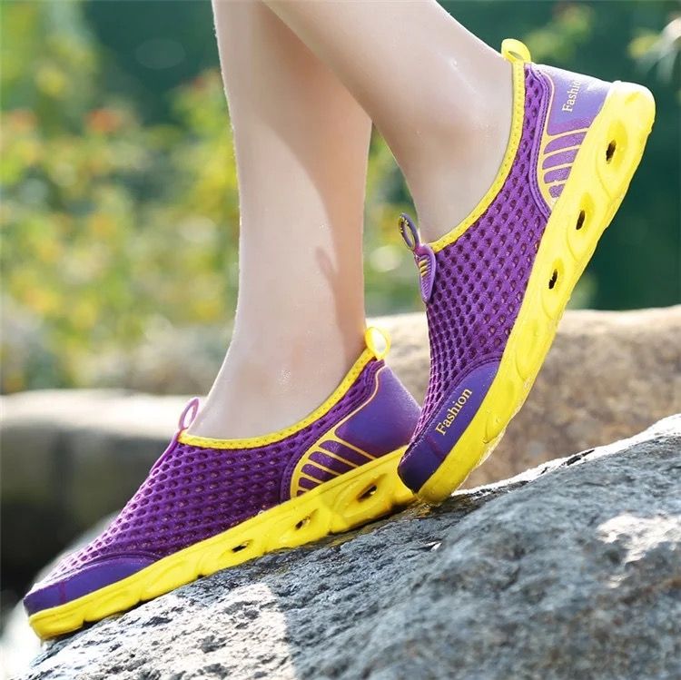 Giày đi mưa, đi nước nhẹ, êm, không trơn trượt, bảo vệ chân, màu tím cho nữ - SA073-11