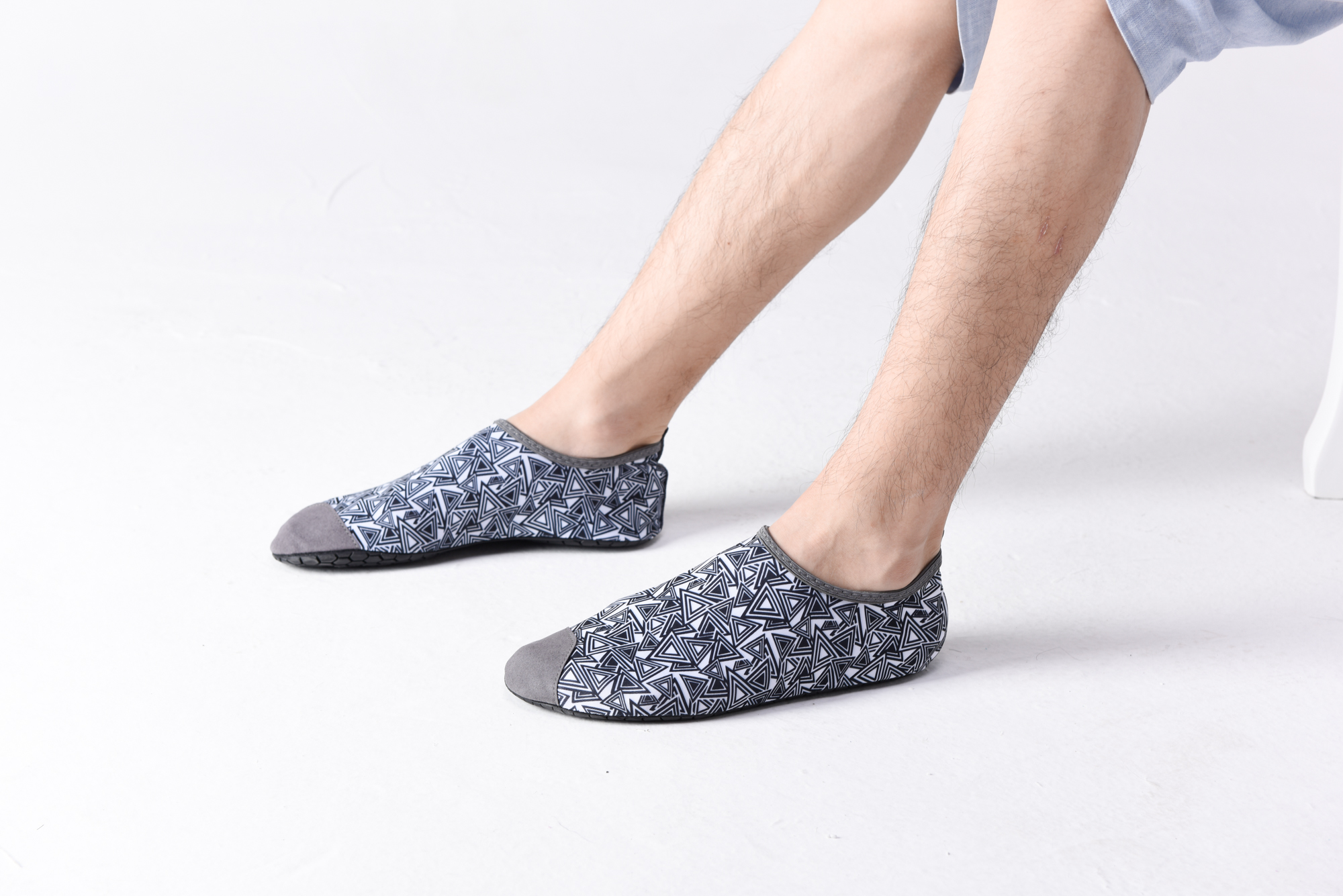 Giày đi biển đế chống trượt - Adult water beach shoes - SA018