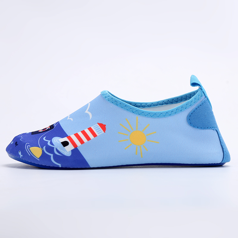 Giày đi biển bé trai đế chống trượt - Boy water, beach shoes - SK009