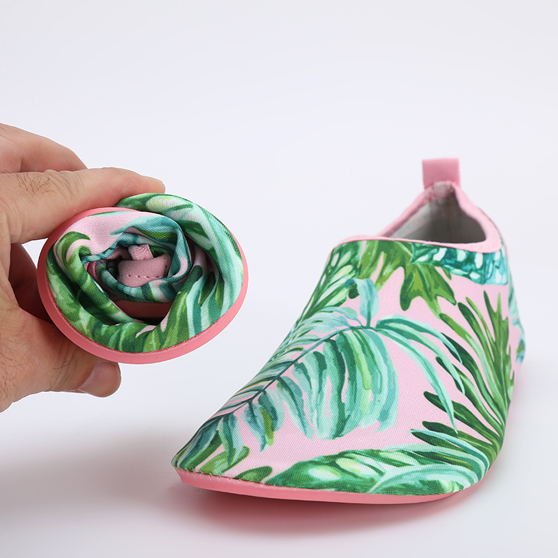 Giày đi biển nữ họa tiết lá dừa - Woman beach shoes - SA060