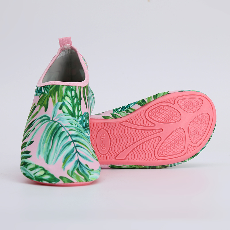 Giày đi biển nữ họa tiết lá dừa - Woman beach shoes - SA060