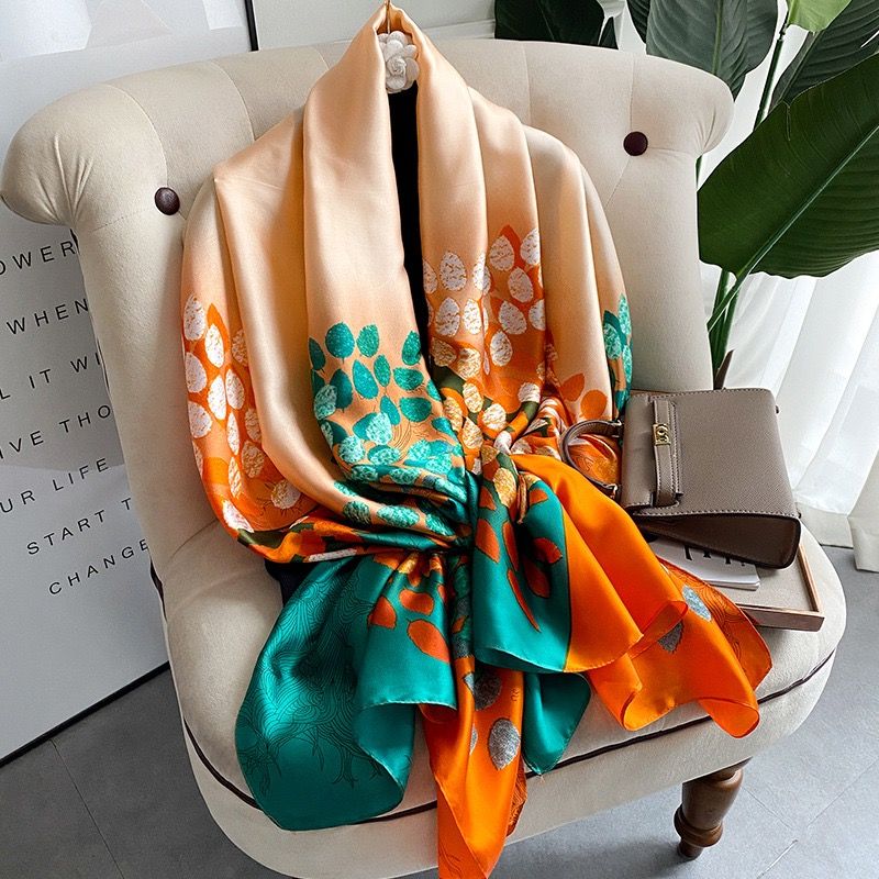 Khăn Lụa Họa Tiết Lá Màu Cam và Xanh Ngọc - Kích thước 180 * 90cm
