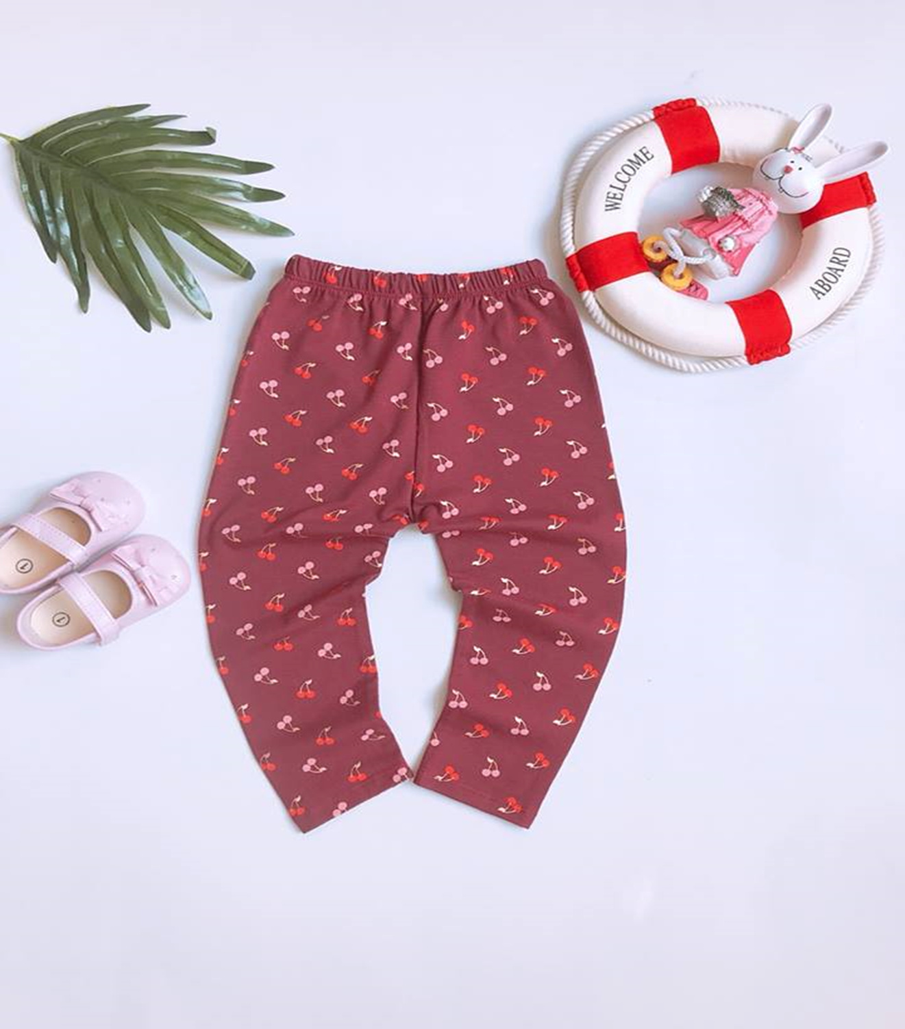 Quần legging bé gái