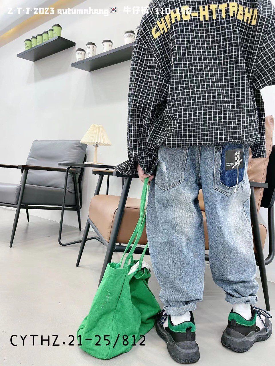 Quần jean cho bé phom baggy túi phối sành điệu (Size 21-25)